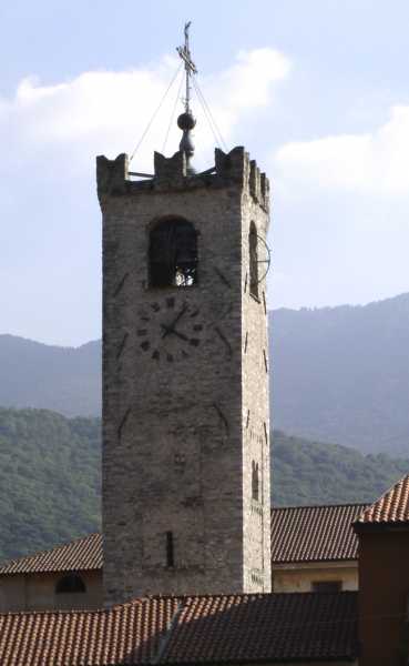 cuveglio campanile canonica